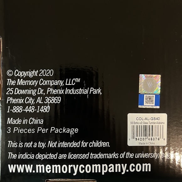 Alabama Crimson Tide 28oz. stainless Steal bottle with stemless tumblers set. - Picture 2 of 4